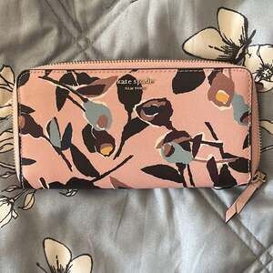 Kate Spade New York Pink Floral Zip-Around Wallet